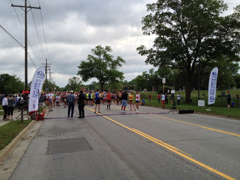 2013 D2A2 0126.JPG - 2013 Dexter to Ann Arbor Half Marathon